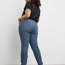 Damen 5-Pocket Jeans 10 Damen 5-Pocket Jeans -Günstiges Marikoo Geschäft Damen 5 Pocket Jeans pdstandard 660704 0002 marketplace main 1