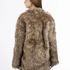 MyMO Damen Faux Fur Mantel -Günstiges Marikoo Geschäft Damen Faux Fur Mantel pdstandard 635758 0001 modelback 1