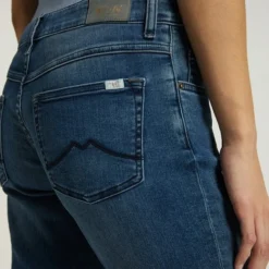 Mustang Damen Jeans 11 Mustang Damen Jeans -Günstiges Marikoo Geschäft Damen Jeans pdstandard 589219 0002 modeldetail 1