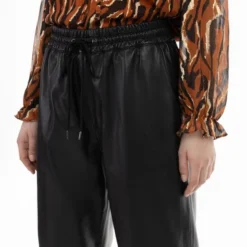 Faina Damen Lederhose -Günstiges Marikoo Geschäft Damen Lederhose pdstandard 658024 0002 marketplace main 1