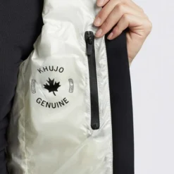 Khujo Damen Weste - STACY SHINY -Günstiges Marikoo Geschäft Damen Weste STACY SHINY pdstandard 656972 0001 modeldetail 2